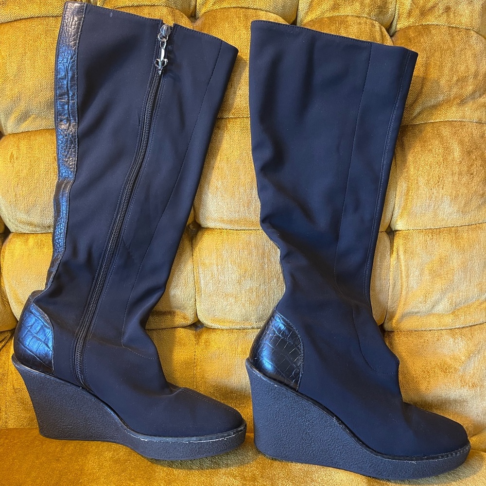 Donald J Pliner Black Wedge Trike Boots